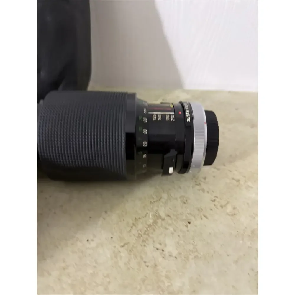 Vivitar Camera Lens Skylight Filter 67 mm IA Japan 70-210mm Zoom Lens